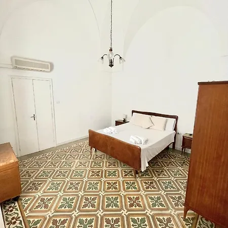 Casa Toti * Matino